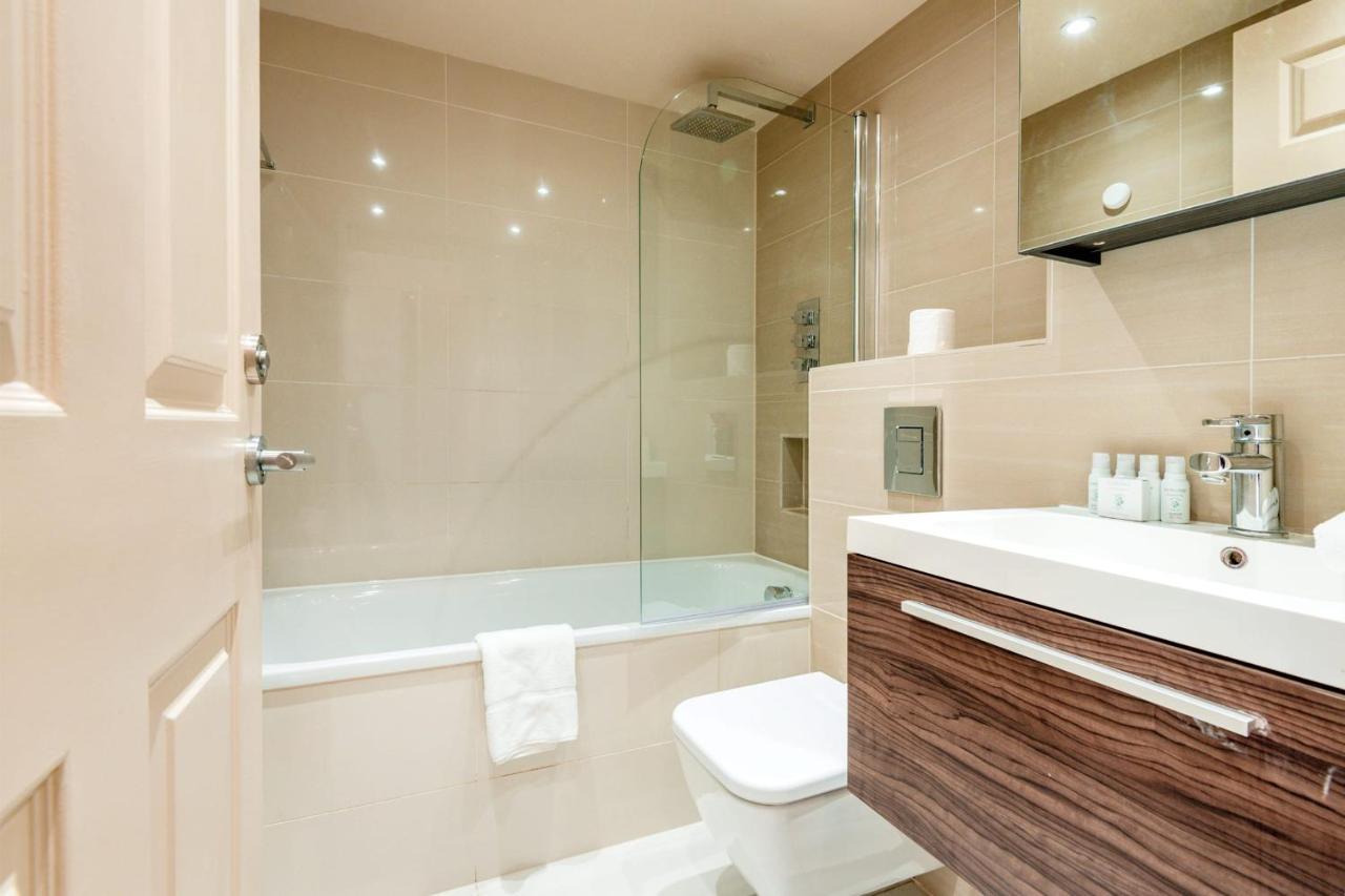Stunning 3-Bedroom In The Heart Of London With Parking-Hosted By Sweetstay Eksteriør billede