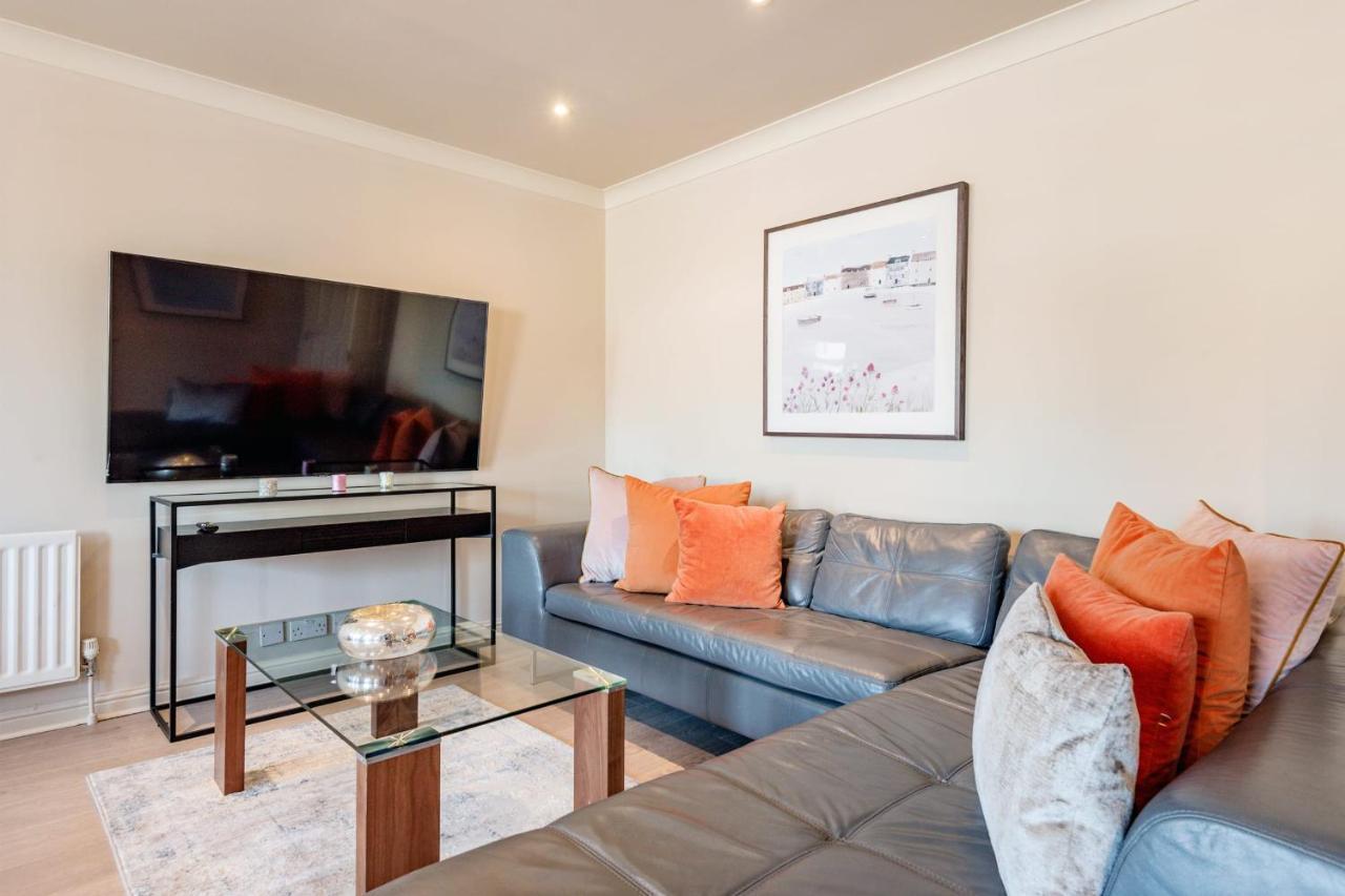 Stunning 3-Bedroom In The Heart Of London With Parking-Hosted By Sweetstay Eksteriør billede
