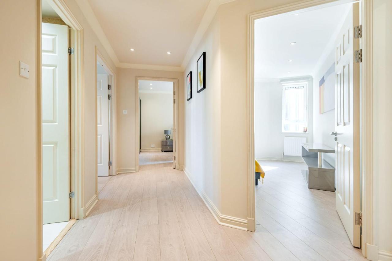 Stunning 3-Bedroom In The Heart Of London With Parking-Hosted By Sweetstay Eksteriør billede