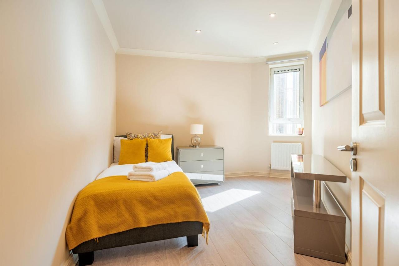 Stunning 3-Bedroom In The Heart Of London With Parking-Hosted By Sweetstay Eksteriør billede